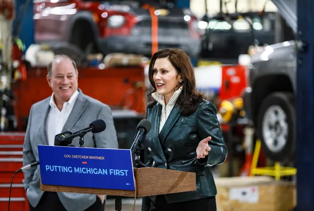 whitmer-sets-2022-deadline-for-michigan-auto-insurance-refund-checks